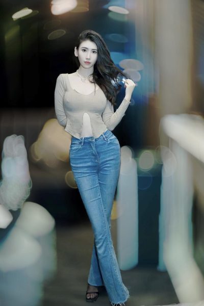 秀人网董媛媛Janel魅力图集赏析